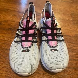 Nike Natural Motion Offset 2019